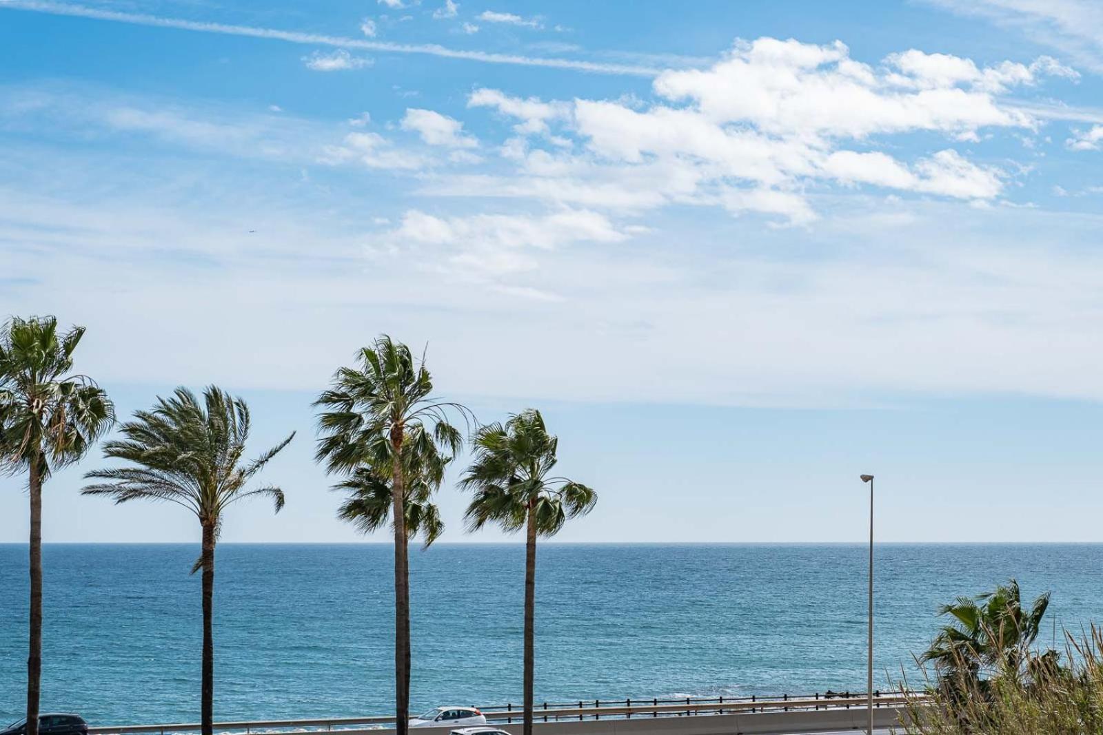 Family & Beach Apartments Mijas Costa & Fuengirola By Alfresco Stays El Faro Exterior foto