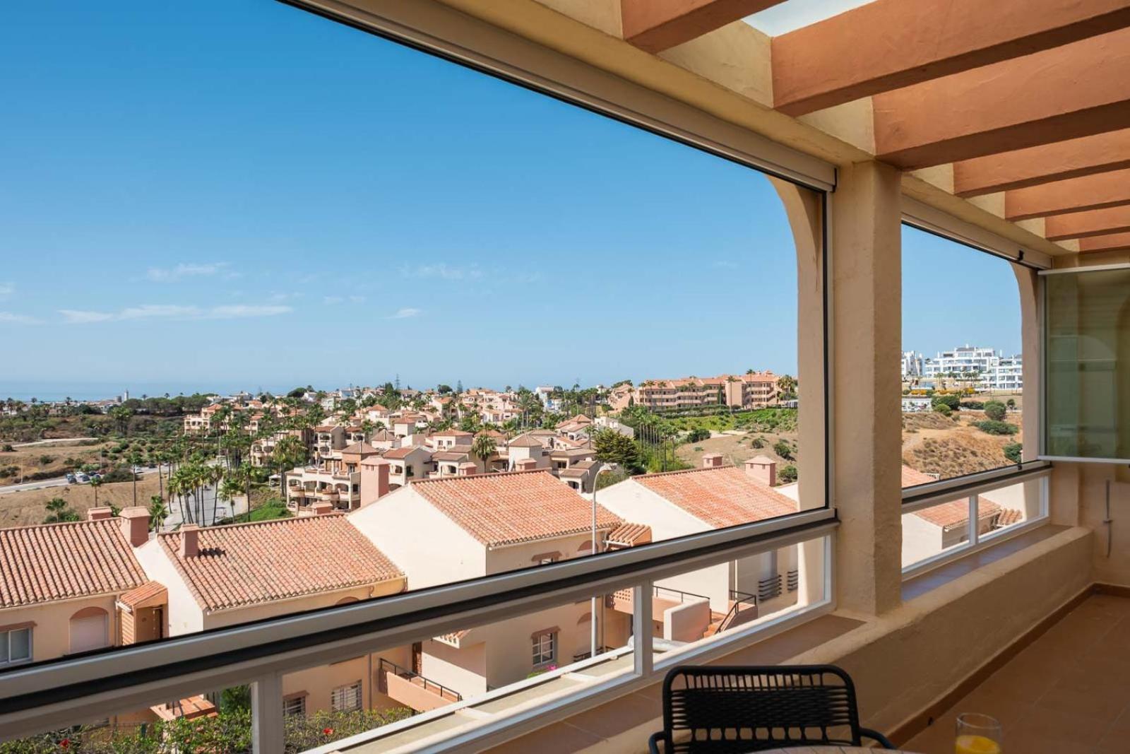 Family & Beach Apartments Mijas Costa & Fuengirola By Alfresco Stays El Faro Exterior foto