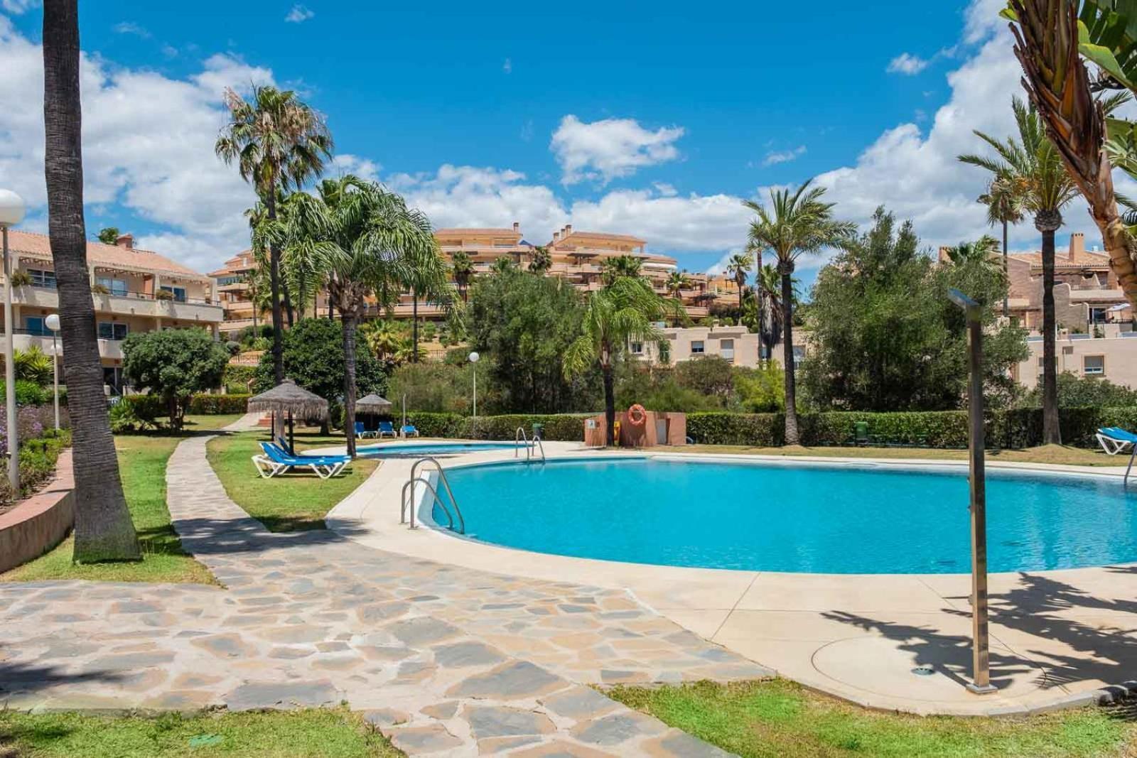 Family & Beach Apartments Mijas Costa & Fuengirola By Alfresco Stays El Faro Exterior foto