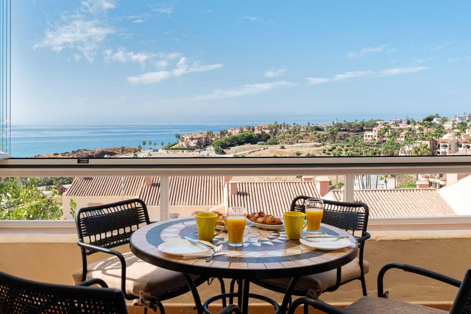 Family & Beach Apartments Mijas Costa & Fuengirola By Alfresco Stays El Faro Exterior foto