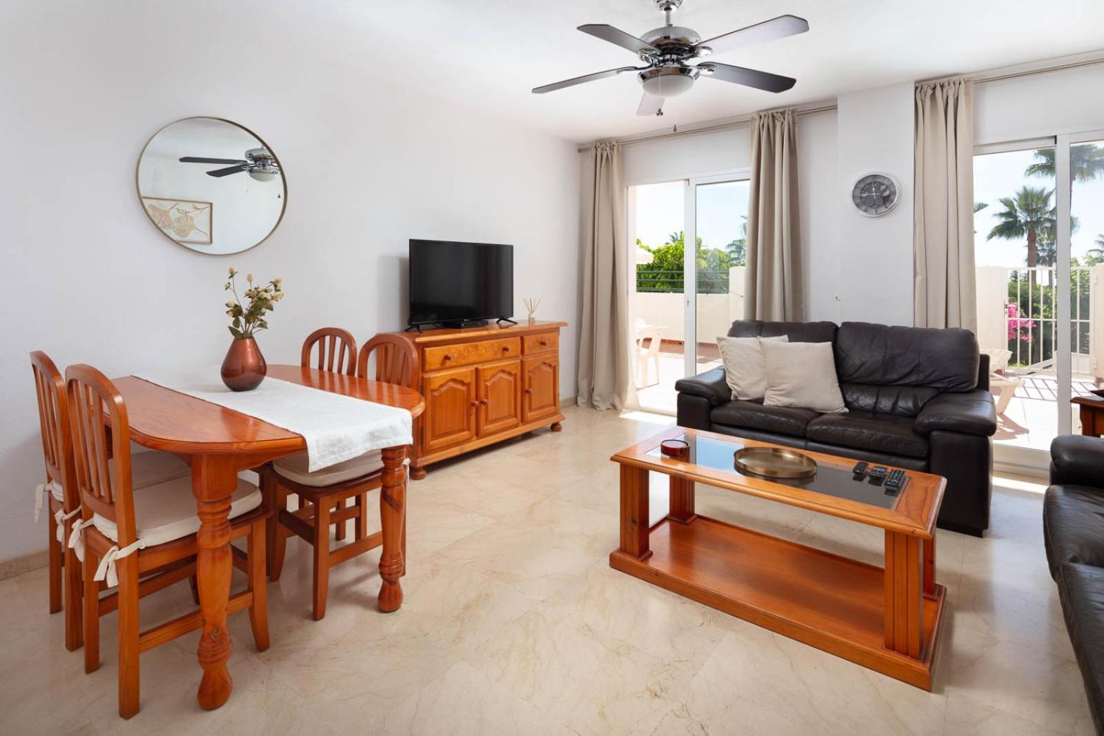 Family & Beach Apartments Mijas Costa & Fuengirola By Alfresco Stays El Faro Exterior foto